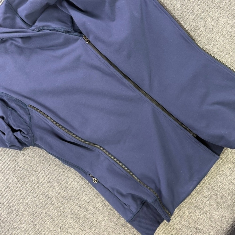 Lululemon Asymmetric Full Zip Jacket Navy Funnel Neck Thumbholes Womens 4 READ - Picture 5 of 11